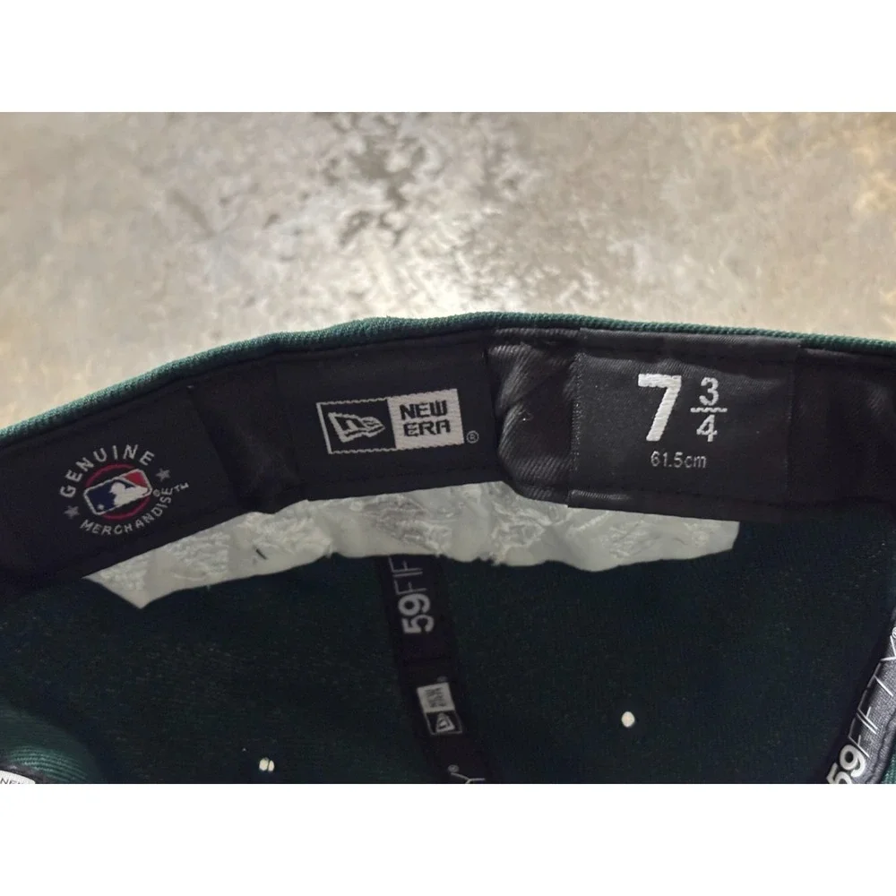 New  HTF Era 59FIFTY MN Twins Hat 7 3/4 Green Pink Under Brim 60 Seasons MLB